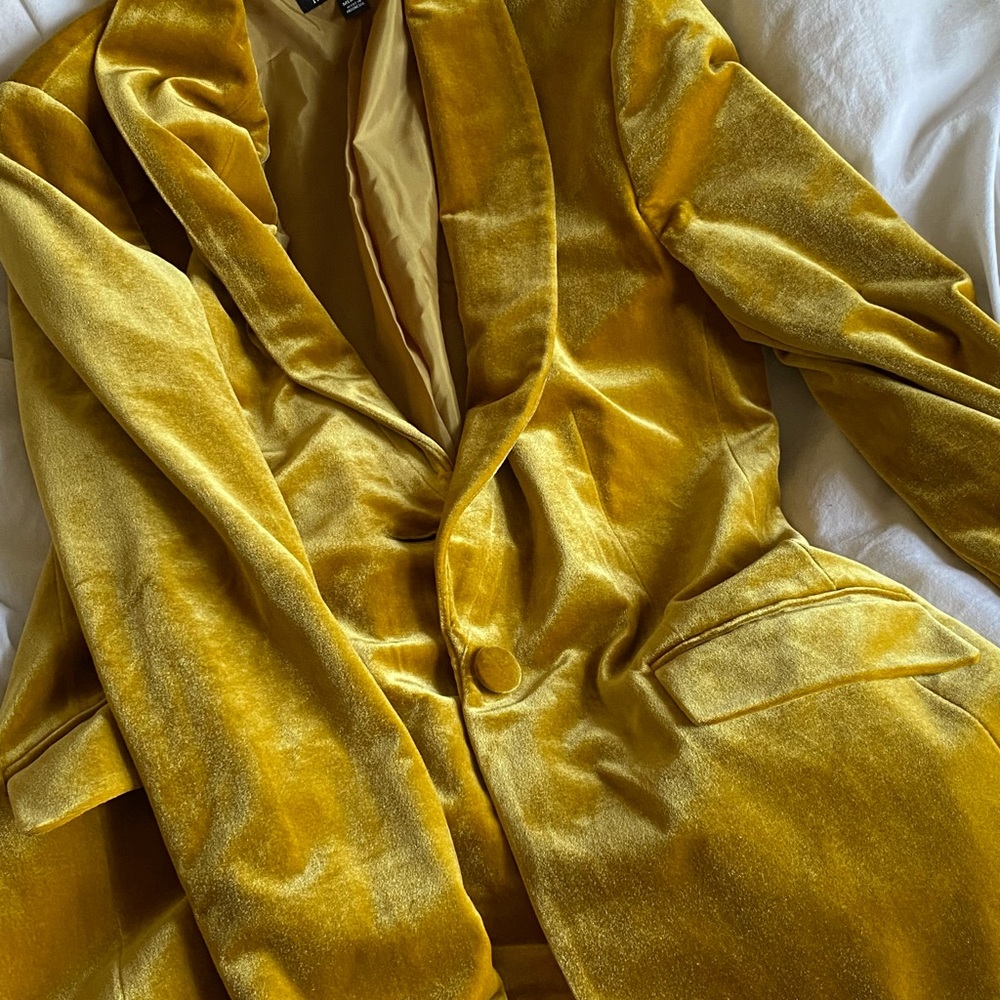 INC International Concepts velvet blazer in yellow/gold. Size medium.